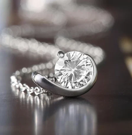 Takı ve Psikoloji: Mücevherler Bize Ne Hissettirir?