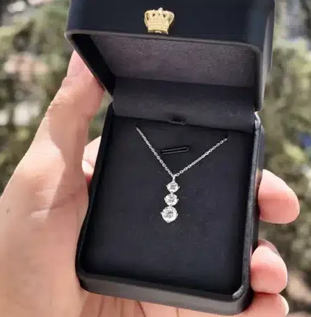 CUSTOM-JEWELRY-MANUFACTURING-A-PERFECT-FIT-FOR-SMALL-BUSINESSES_-5
